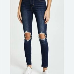 Levi's Knee Distressed 721 Skinny in Rough Day